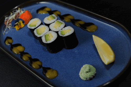 S17. Maki Avocat (6 pièces)