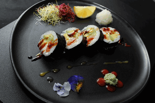 S67. Futo Saumon (4 pièces)
