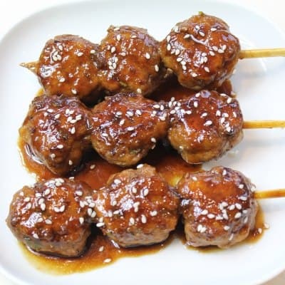 15. Yakitori Poulet Tsukune (3 pièces)