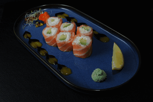 S23. Saumon Roll Avocat (6 pièces)