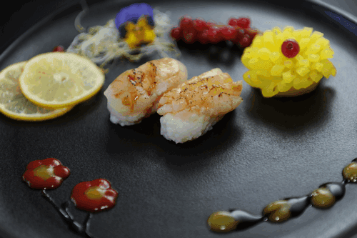S10. Aburi Hotate Nigiri